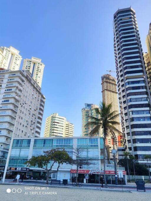 Balneario Camboriu 4 Quartos Avenida Atlantica エクステリア 写真